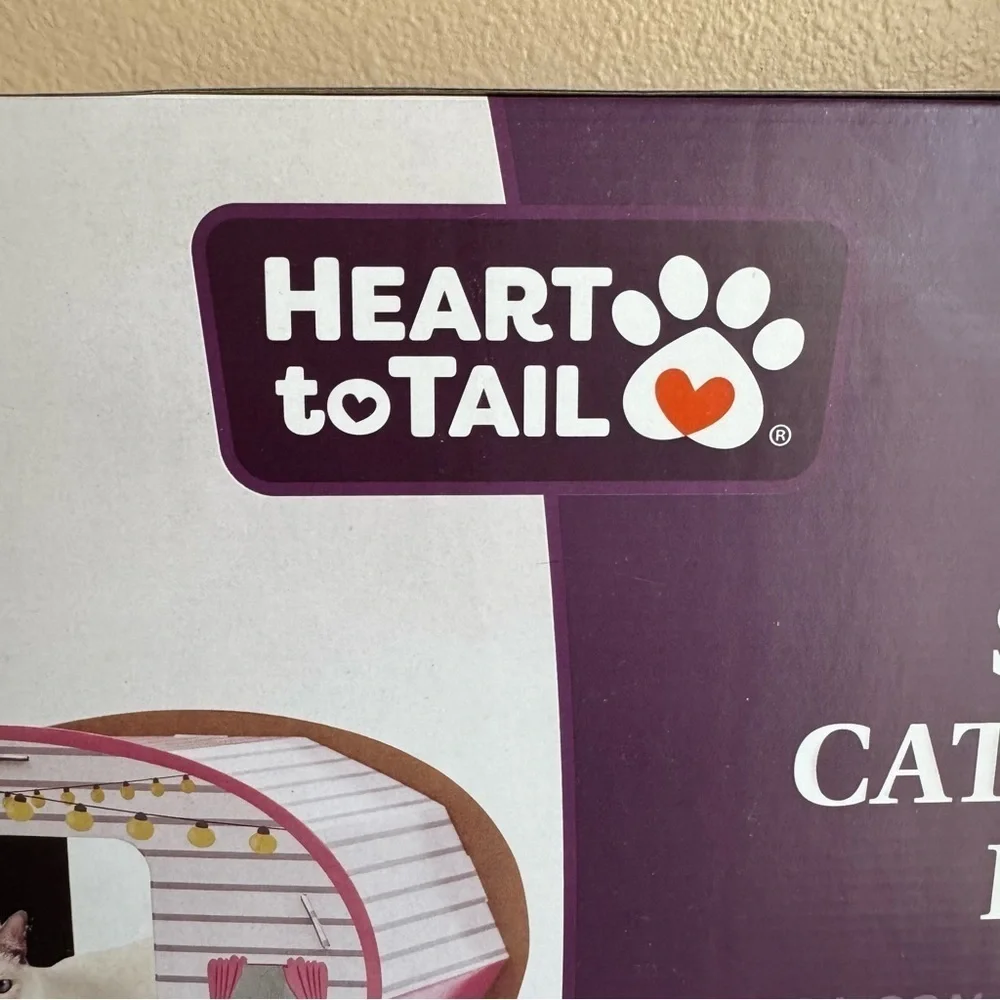 Aldi NIB Kitty Glamper Spring Cat Scratch house